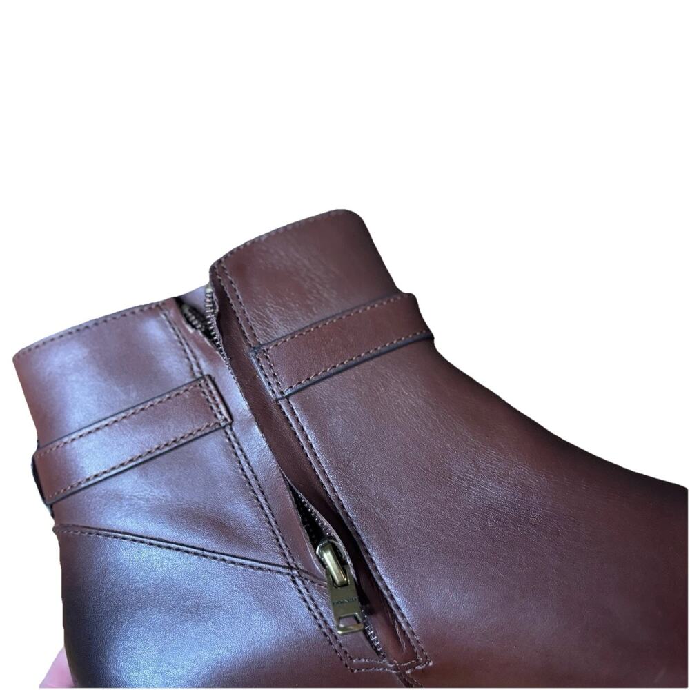 COACH Debi Walnut Leather Ankle Bootie Gold Hardware Block Heel Size 10 New - Picture 6 of 9